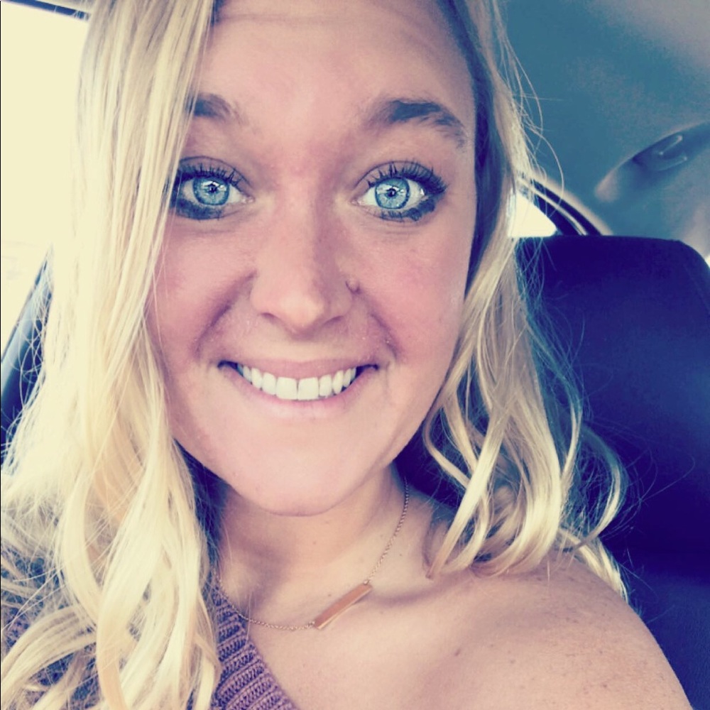 Meet your Posher, Chelsey
